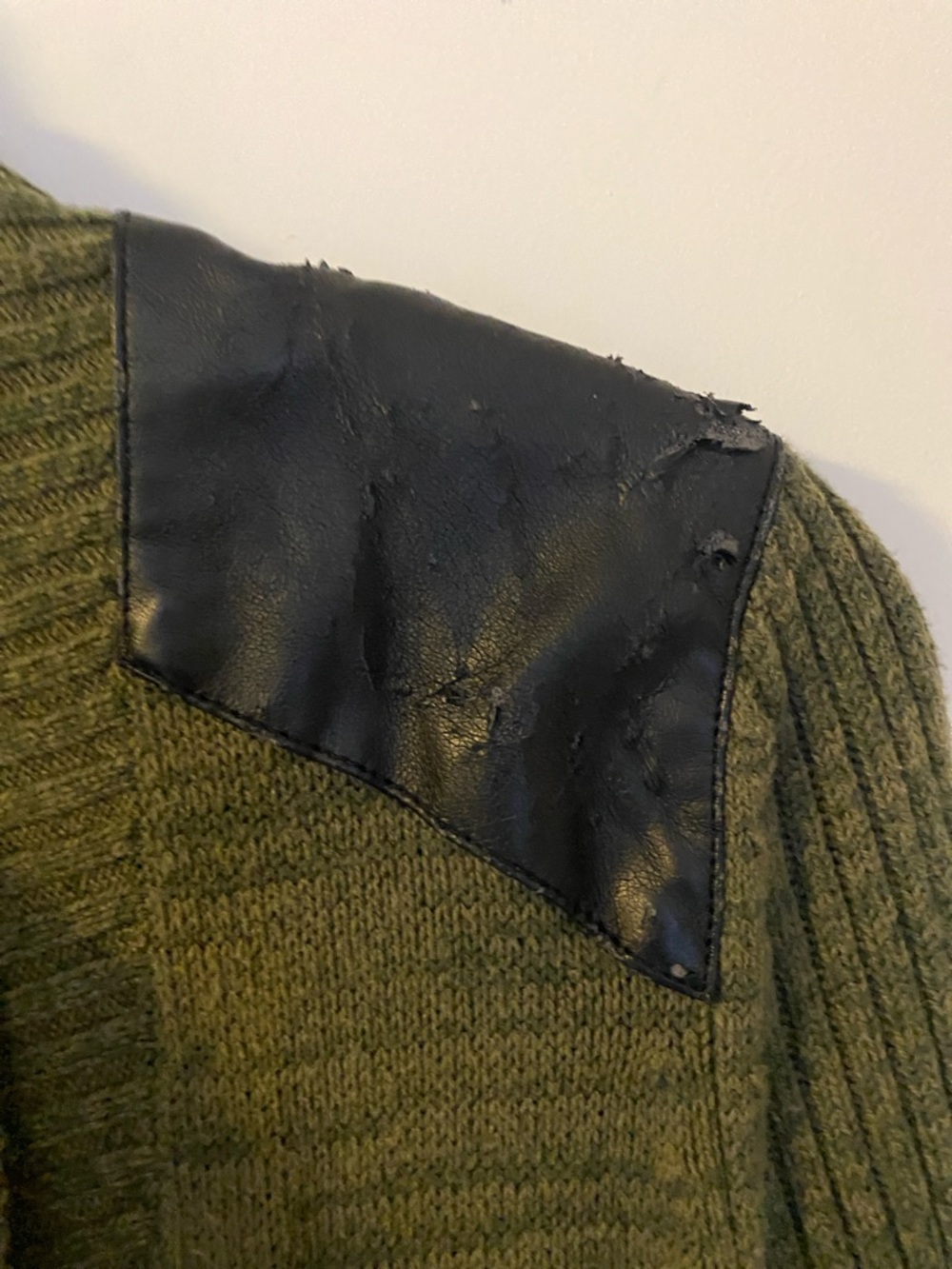 silence + noise Olive Green Long Open Cardigan with Black Shoulder Trim - Picture 3 of 8